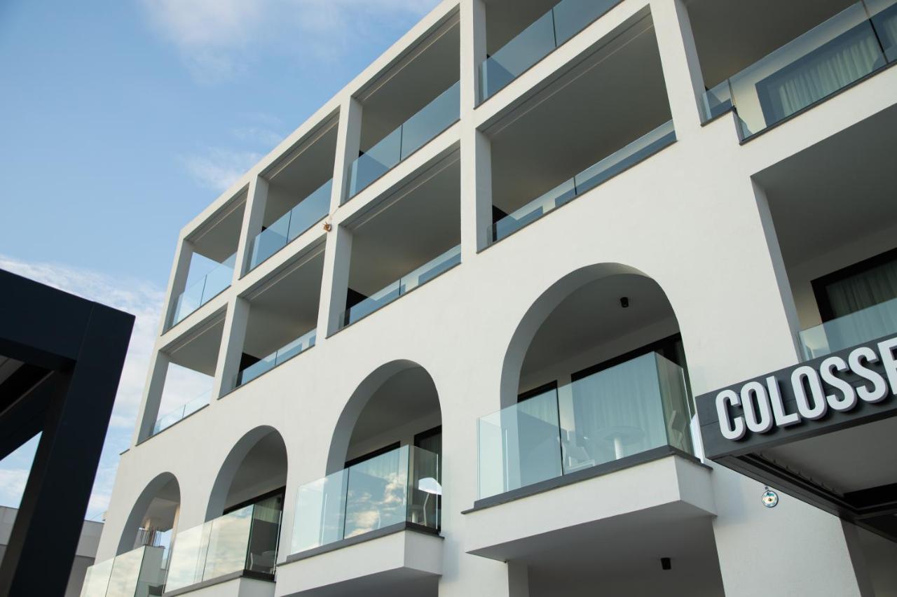 Colosseum Hotel Ksamil Buitenkant foto