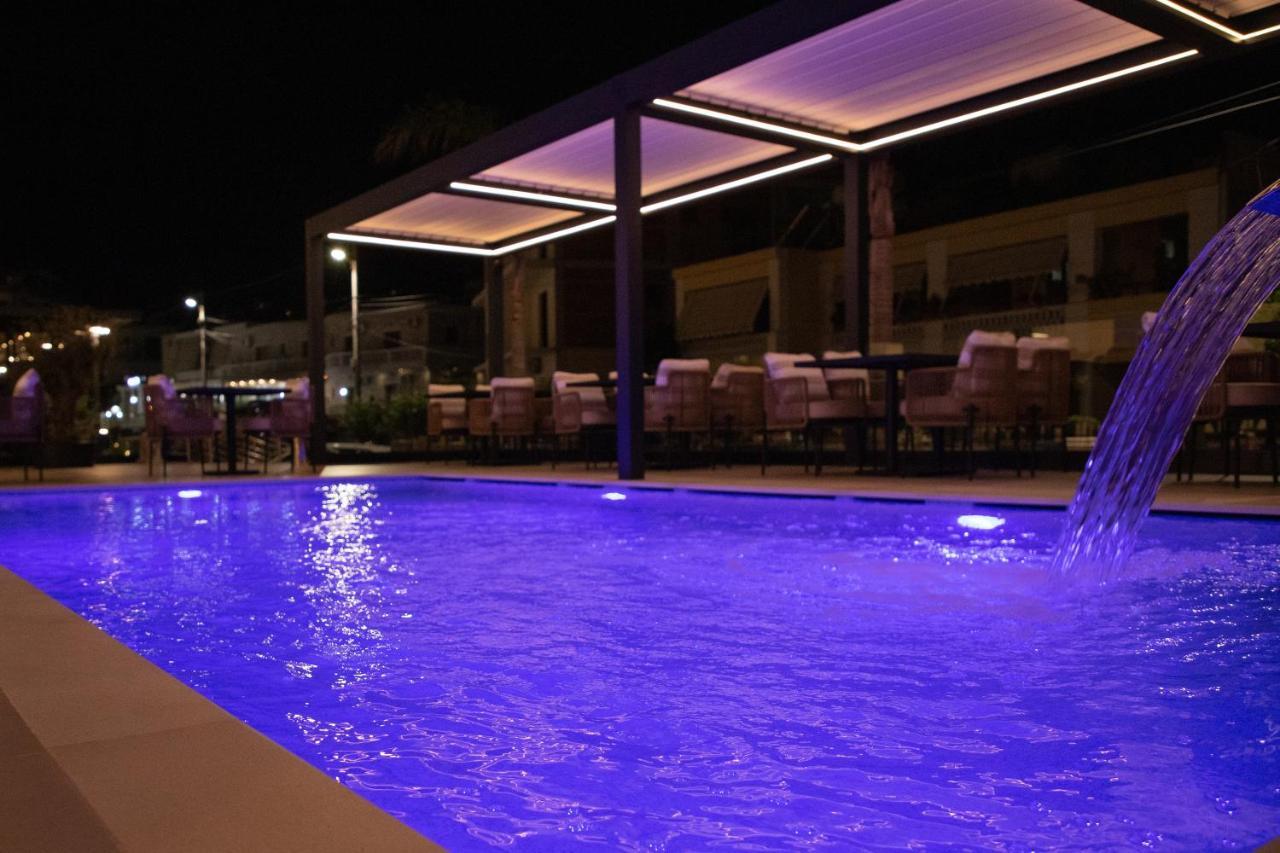 Colosseum Hotel Ksamil Buitenkant foto